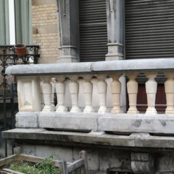 Balustrade de terrasse restaurée